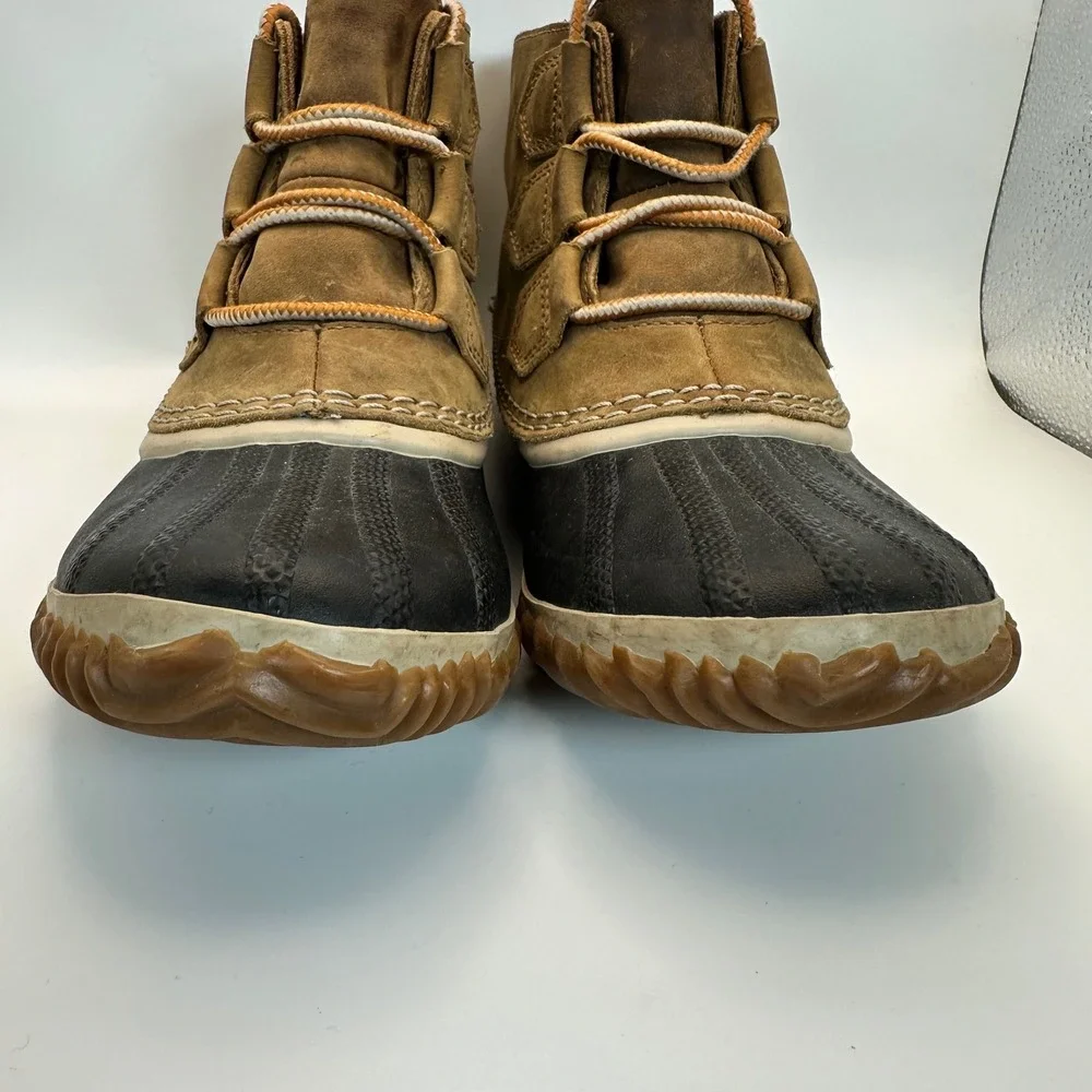 Sorel Out N About Duck Boots Womens 8 Tan Black Waterproof Rain Snow Gorpcore